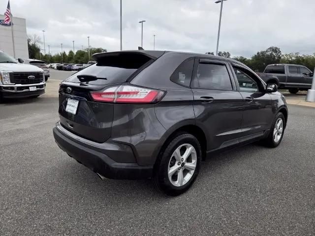 2020 Ford Edge SE