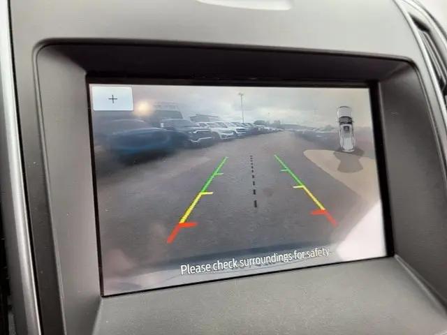 2020 Ford Edge SE