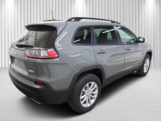 2022 Jeep Cherokee CHEROKEE LATITUDE LUX 4X4