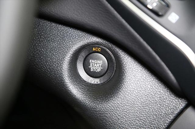 2022 Jeep Cherokee CHEROKEE LATITUDE LUX 4X4