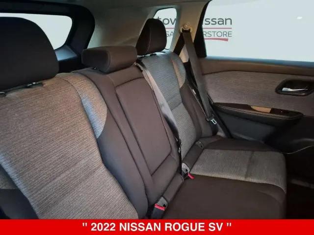 2022 Nissan Rogue SV Intelligent AWD