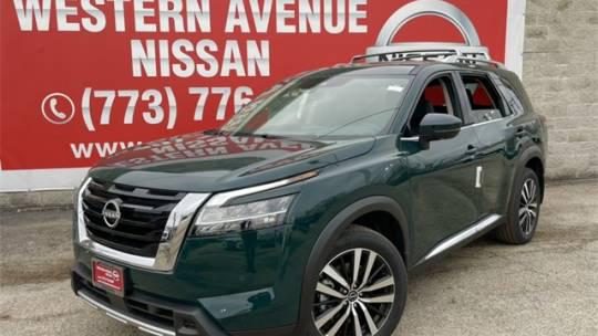 2023 Nissan Pathfinder Platinum 4WD for sale in Chicago, IL