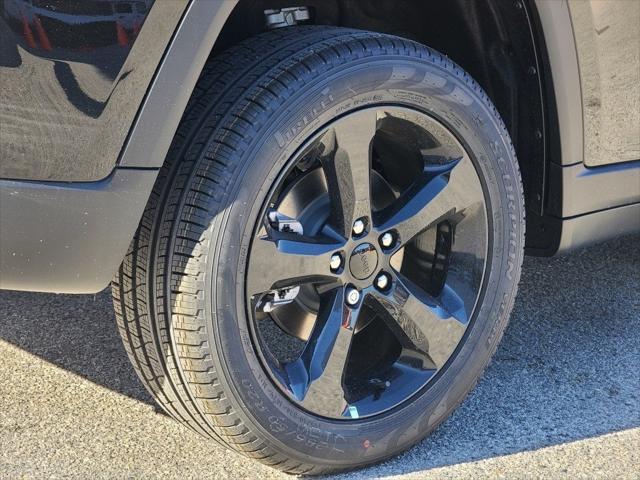 2023 Jeep Grand Cherokee GRAND CHEROKEE LIMITED 4X4