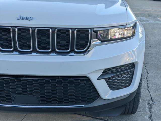 2023 Jeep Grand Cherokee GRAND CHEROKEE LAREDO 4X4