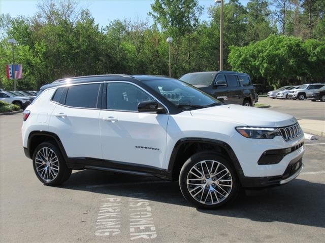 2023 Jeep Compass COMPASS LIMITED 4X4