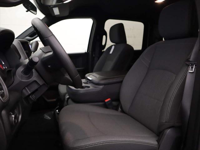 2022 RAM Ram 2500 RAM 2500 TRADESMAN CREW CAB 4X4 8 BOX