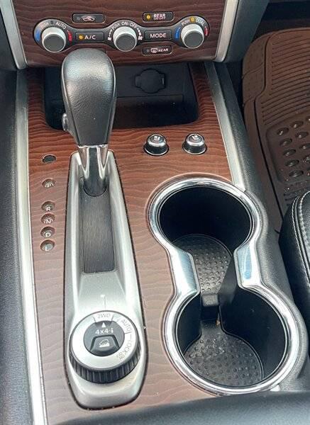 2017 Nissan Pathfinder Platinum