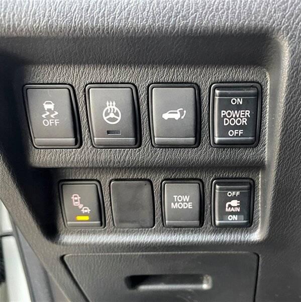 2017 Nissan Pathfinder Platinum