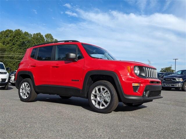 2022 Jeep Renegade RENEGADE LATITUDE 4X4