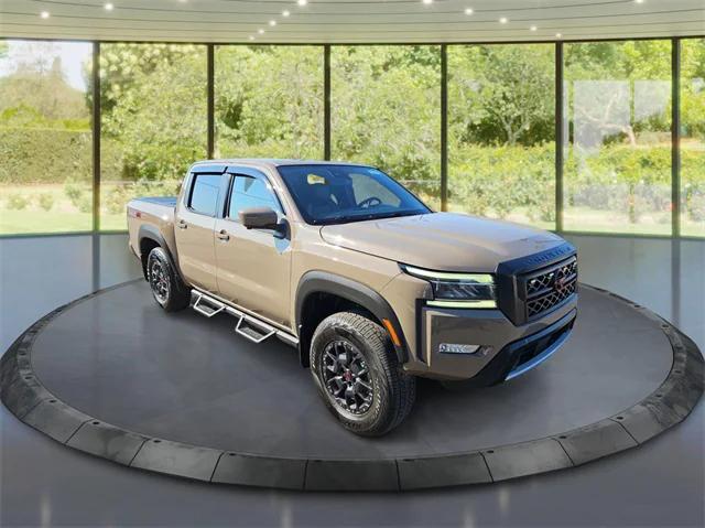 2022 Nissan Frontier Crew Cab PRO-4X 4x4