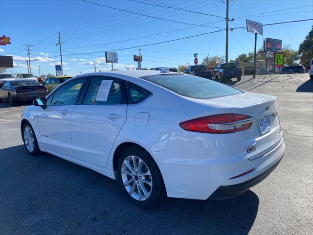 2019 Ford Fusion Hybrid SE