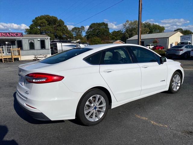 2019 Ford Fusion Hybrid SE