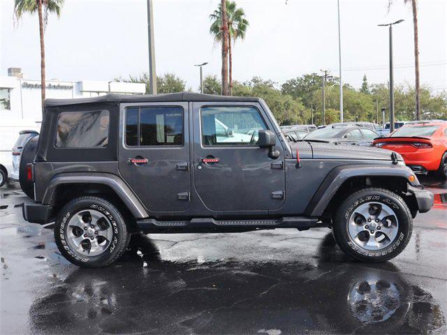 2017 Jeep Wrangler Unlimited Sahara 4x4