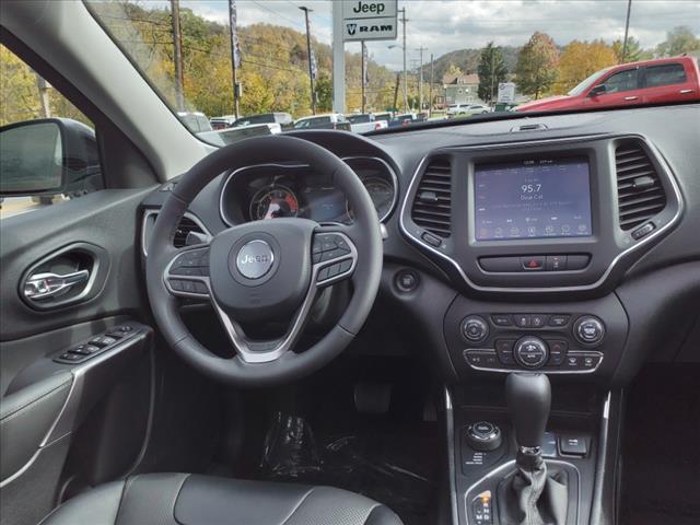 2022 Jeep Cherokee CHEROKEE LATITUDE LUX 4X4