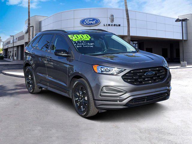 2022 Ford Edge SE's photo