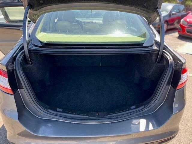 2014 Ford Fusion SE