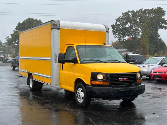 2016 GMC Savana Cutaway 3500