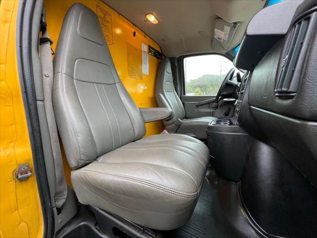 2016 GMC Savana Cutaway 3500