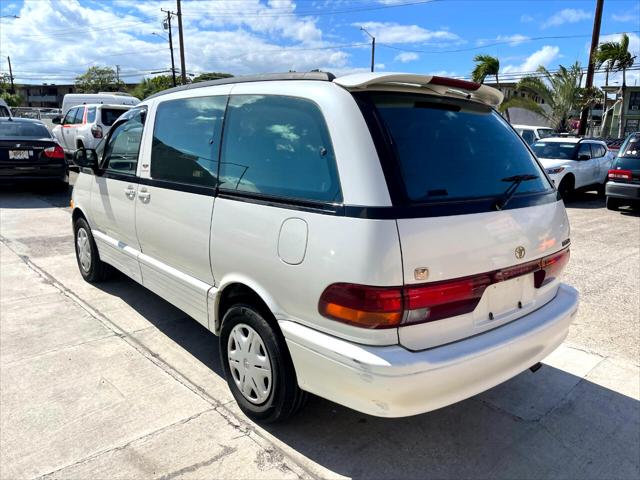1997 Toyota Estima V