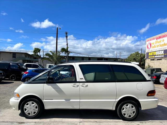 1997 Toyota Estima V