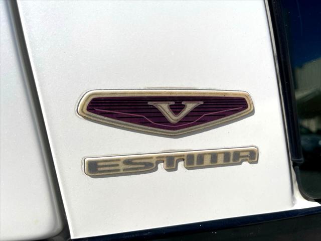 1997 Toyota Estima V