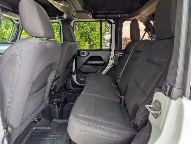 2018 Jeep Wrangler Unlimited Sahara 4x4