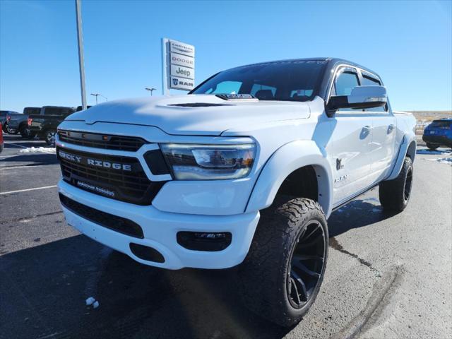 2022 RAM 1500 Laramie Crew Cab 4x4 57 Box
