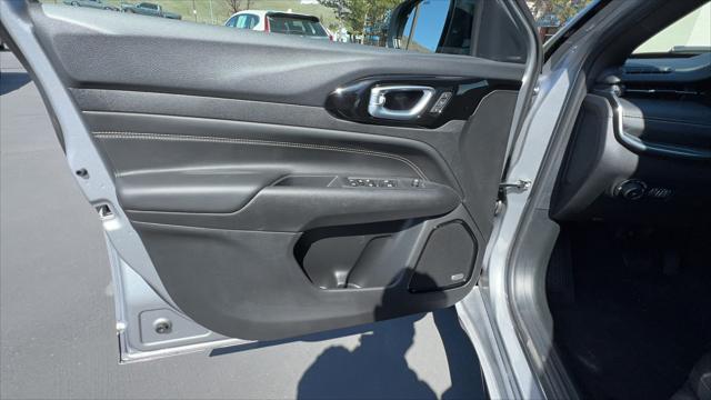 2023 Jeep Compass COMPASS HIGH ALTITUDE 4X4