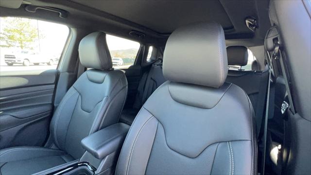 2023 Jeep Compass COMPASS HIGH ALTITUDE 4X4