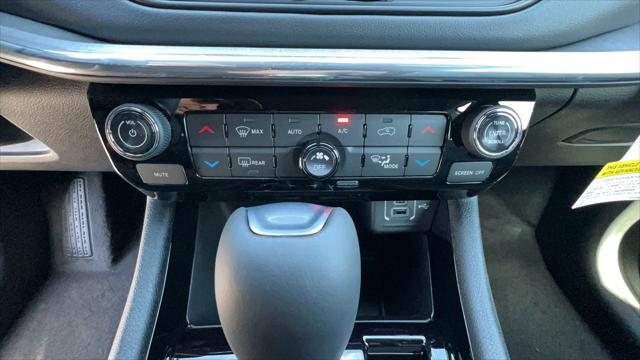 2023 Jeep Compass COMPASS HIGH ALTITUDE 4X4