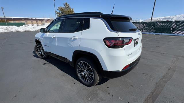 2023 Jeep Compass COMPASS LIMITED 4X4