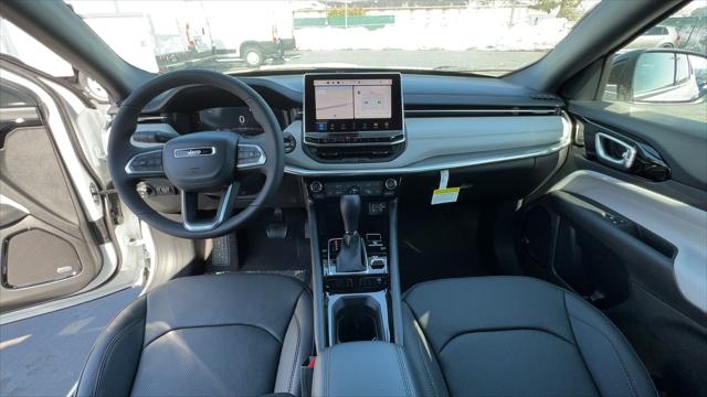 2023 Jeep Compass COMPASS LIMITED 4X4