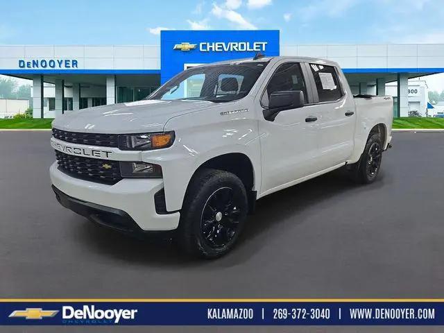 2020 Chevrolet Silverado 1500 4WD Crew Cab Short Bed Custom for sale in Kalamazoo, MI