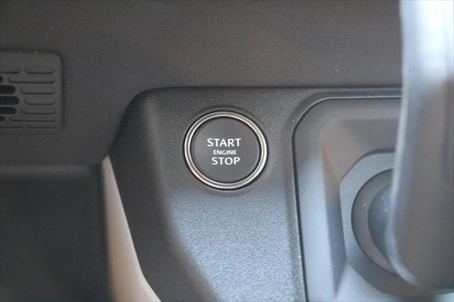 2023 Land Rover Defender X-Dynamic SE