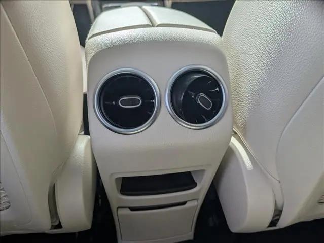 2022 Mercedes-Benz GLB GLB 250