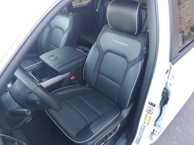2022 RAM Ram 1500 RAM 1500 LARAMIE CREW CAB 4X4 57 BOX