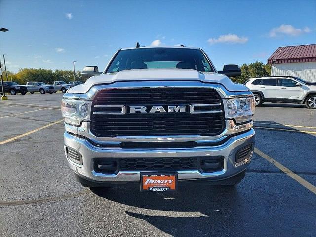 2021 RAM 3500 Big Horn Crew Cab 4x4 8 Box