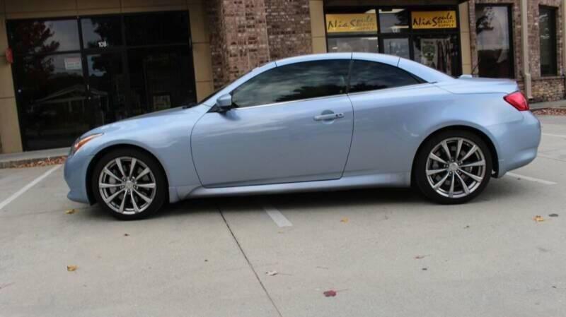 2009 INFINITI G37 Base