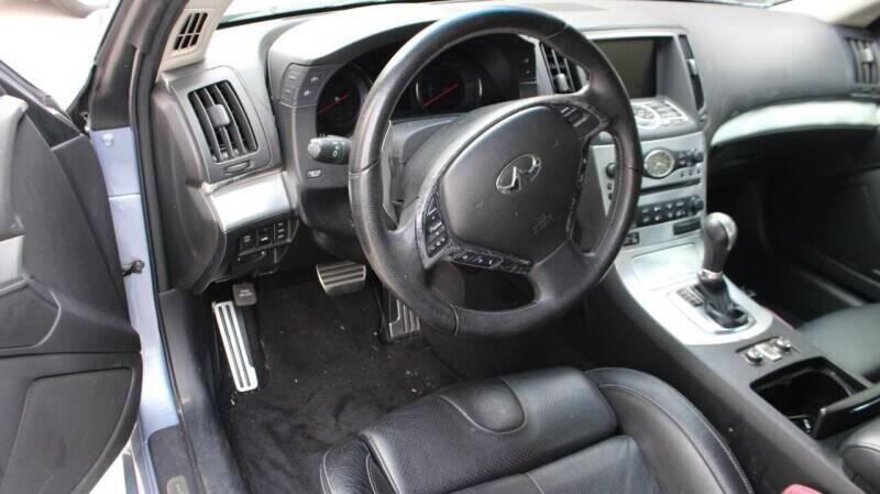 2009 INFINITI G37 Base