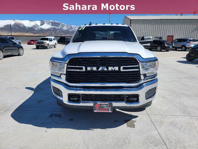 2021 RAM 3500 Big Horn Crew Cab 4x4 8 Box 2021 RAM 3500 Big Horn Crew Cab 4x4 8 Box
