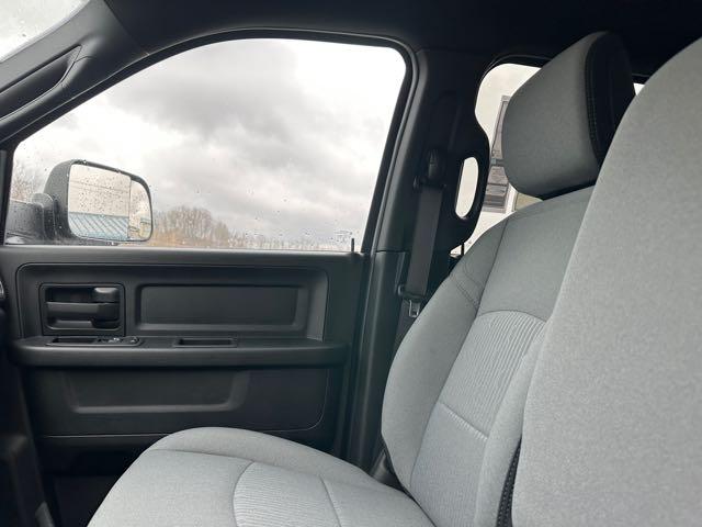 2022 RAM Ram 5500 Chassis Cab RAM 5500 TRADESMAN CHASSIS CREW CAB 4X4 60 CA