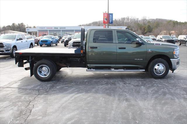 2020 RAM 3500 Tradesman Crew Cab 4x2 8 Box