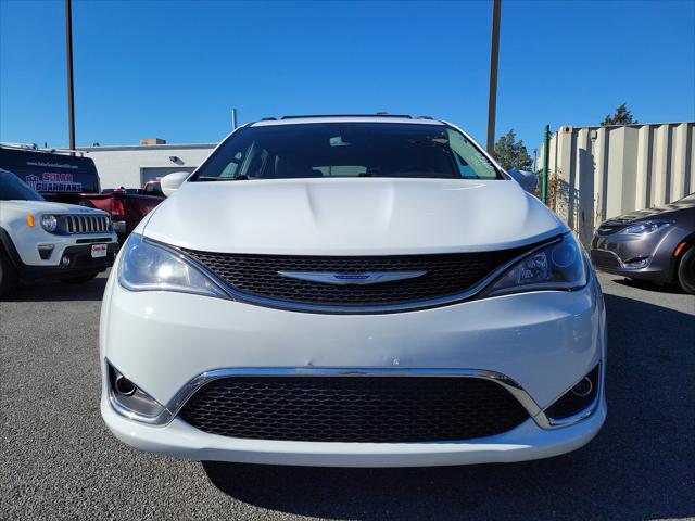 2020 Chrysler Pacifica Touring L