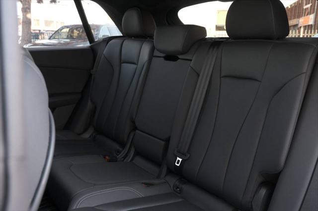 2020 Audi  Q8  Technik 55 TFSI quattro , 多伦多, 五大行Finance估价