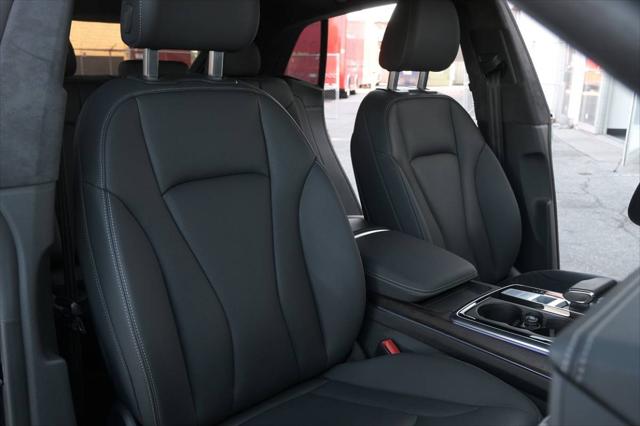 2020 Audi  Q8  Technik 55 TFSI quattro , 多伦多, 五大行Finance估价