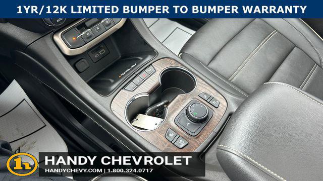 2022 GMC Acadia AWD Denali