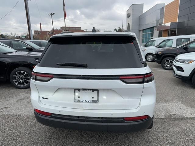 2023 Jeep Grand Cherokee GRAND CHEROKEE ALTITUDE 4X4
