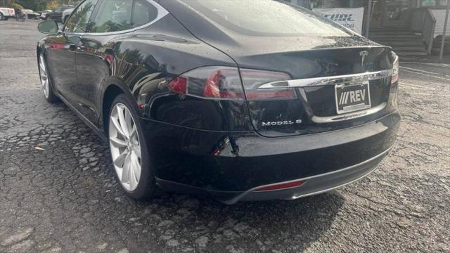 2013 Tesla Model S 4dr Sdn