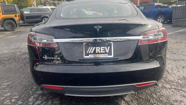 2013 Tesla Model S 4dr Sdn