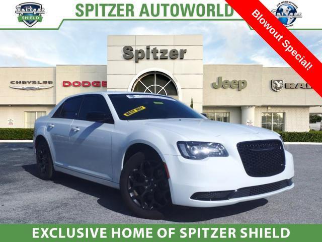 2022 Chrysler Chrysler 300 300 TOURING AWD